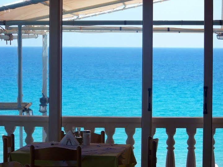 Clear Horizon Aparthotel Amoudi Buitenkant foto